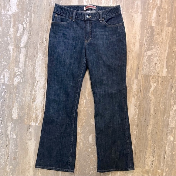 Ladies Gap Jeans Curvy Flare Dark Ink Wash. - Picture 2 of 11